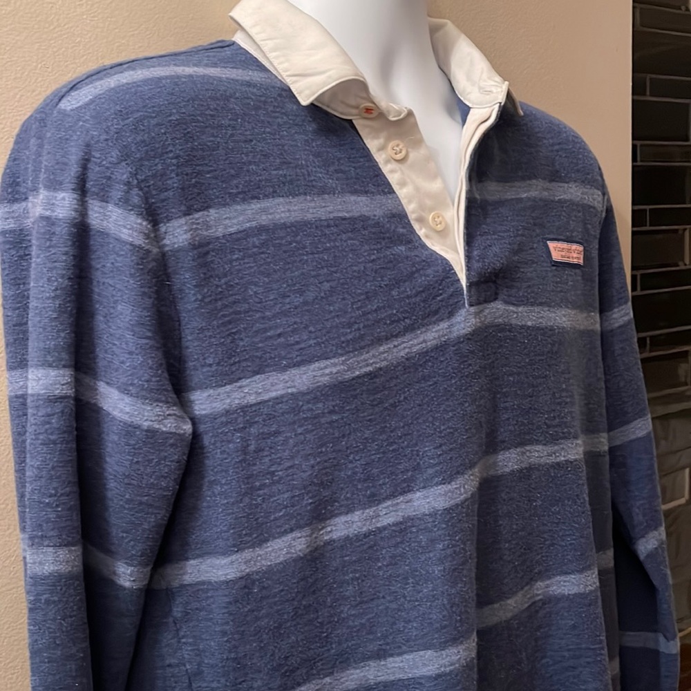 VINEYARD VINES Apollo (long sleeve). Size Small - Picture 2 of 10